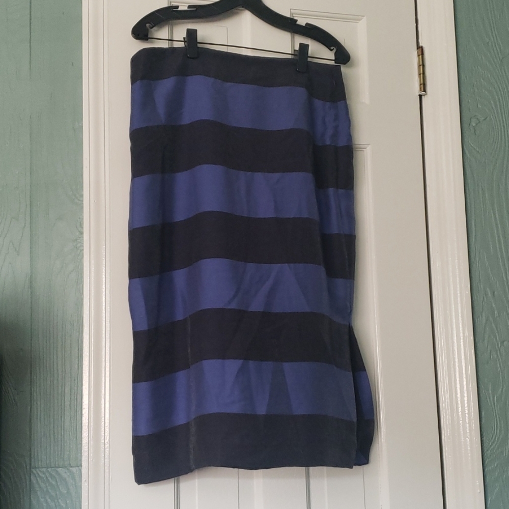 Striped skirt